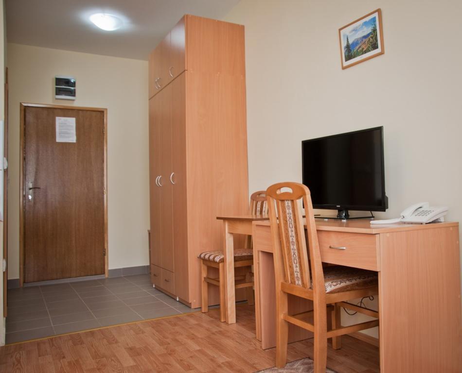 Garni Hotel Alma Pirot Phòng bức ảnh