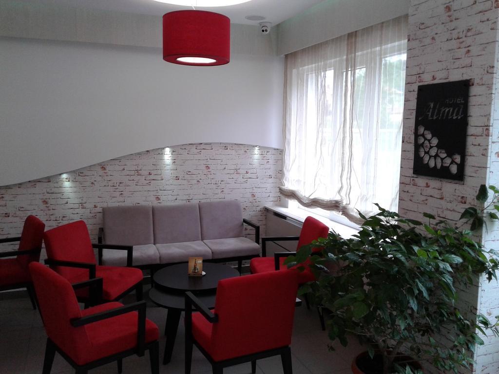 Garni Hotel Alma Pirot Ngoại thất bức ảnh