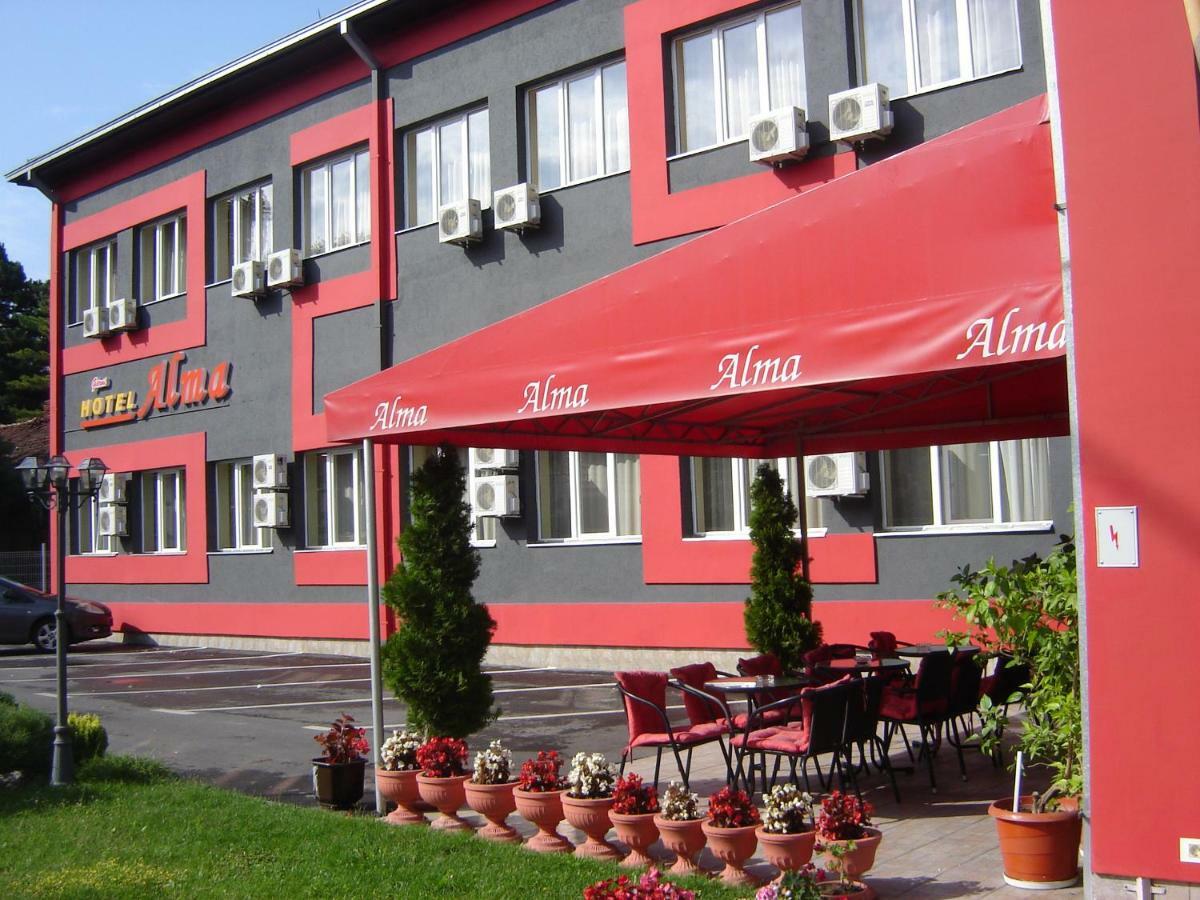 Garni Hotel Alma Pirot Ngoại thất bức ảnh
