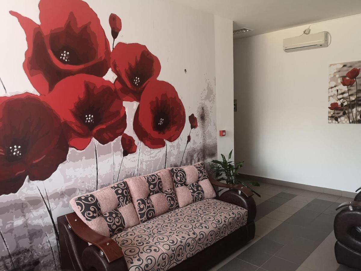 Garni Hotel Alma Pirot Ngoại thất bức ảnh